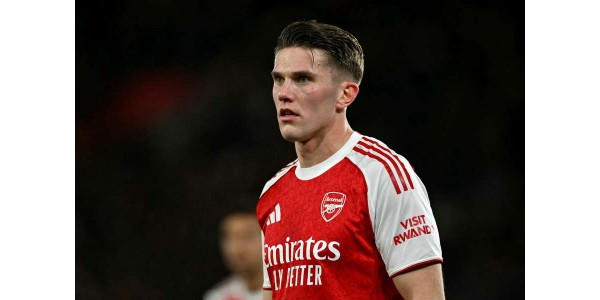 Arsenal kärsi tappion Valioliigan 32. kierroksella Arsenal kärsi tappion Valioliigan 32. kierroksella